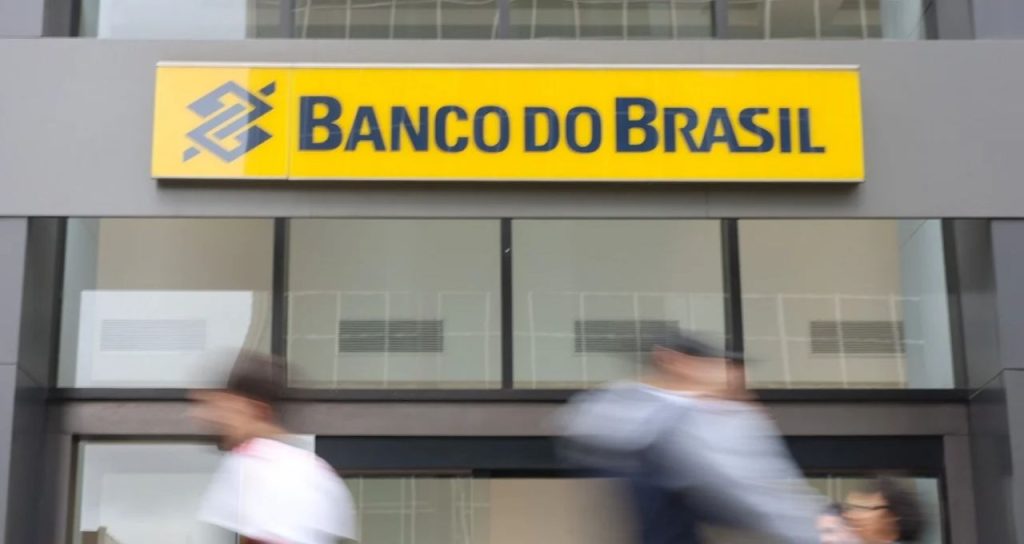 Banco do Brasil BBAS3 prevê ficar no centro da meta de lucro para