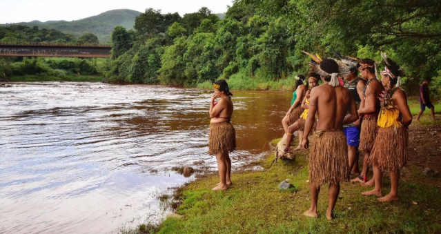 Índios