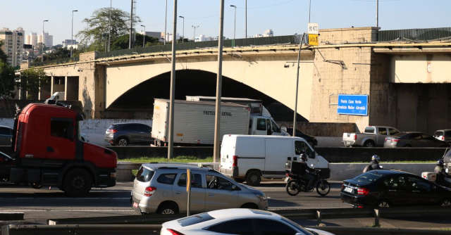 Casa Verde Ponte São Paulo Trânsito Marginal