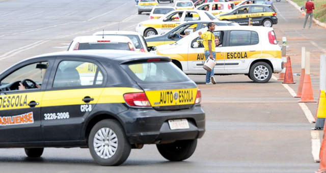 Auto escola Habilitação