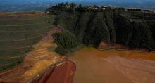 Vista aérea de barragem de rejeitos da Vale que se rompeu em Brumadinho (MG)