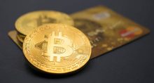 bitcoin moedas cartão de crédito