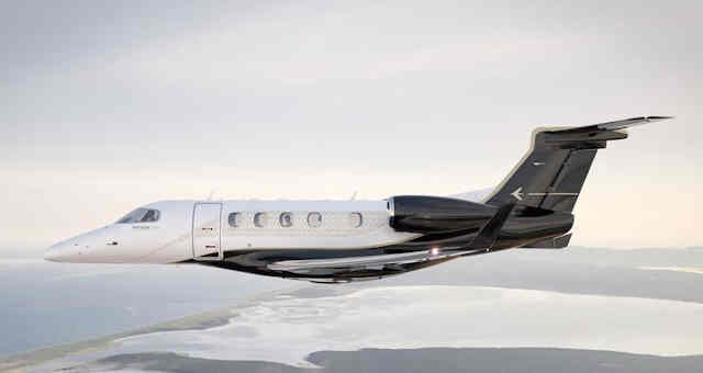 Jato executivo Phenom 300 da Embraer