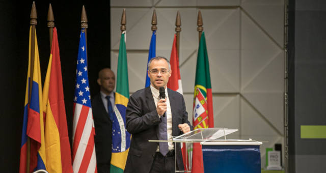 André Mendonça