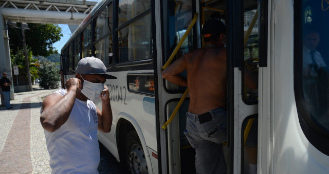 Transportes Ônibus