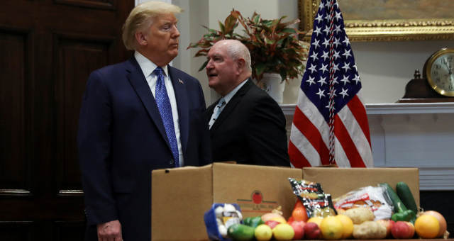  Donald Trump e Sonny Perdue