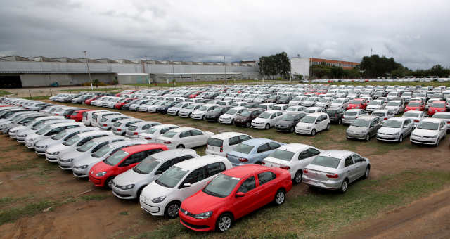 Carros Automóveis