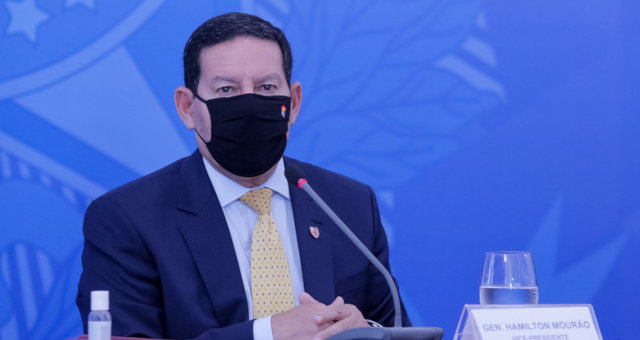 Hamillton Mourão