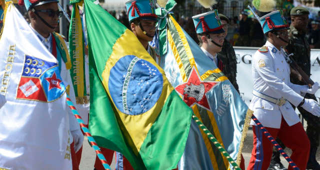 Militares Forças Armadas 7 de Setembro Bandeiras