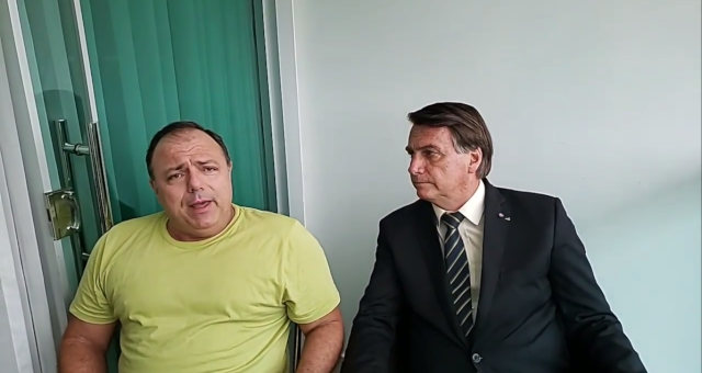 Pazuello e Bolsonaro