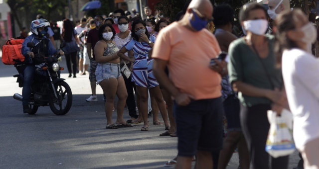 Auxílio Emergencial Desemprego Coronavírus Pobreza