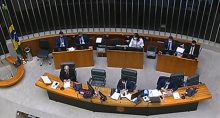 Câmara dos deputados 45