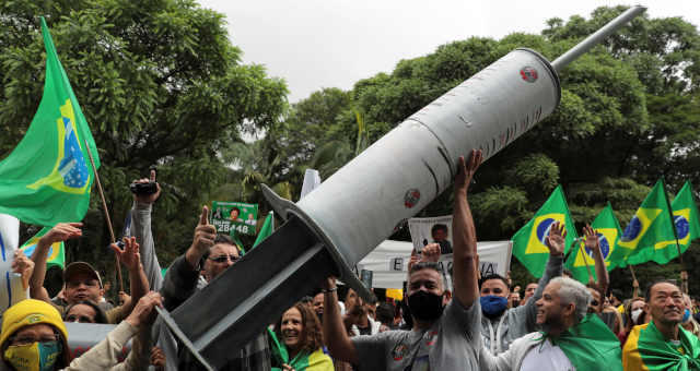 Manifestação, vacinas