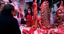 Açougue em Pequin, na China; importações de carne do país atingiram recorde em 2020