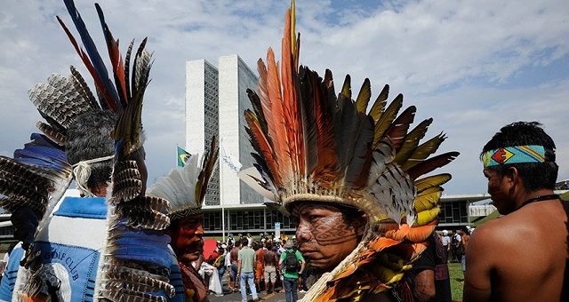 Índios