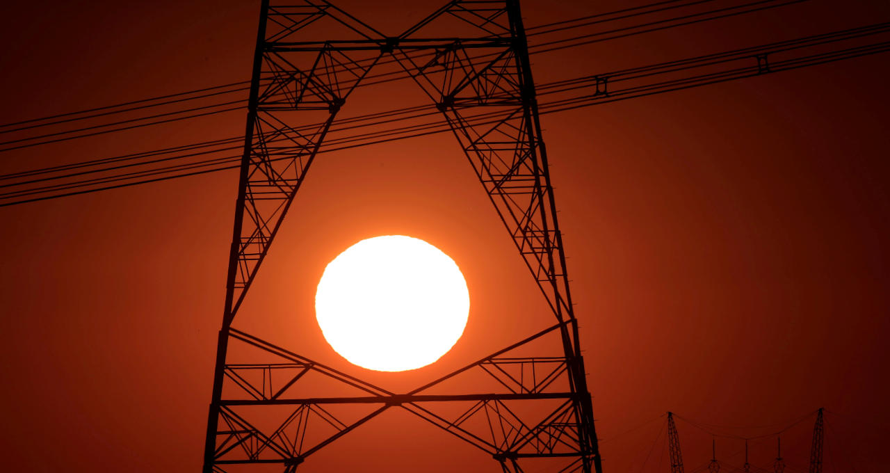 Linhas de transmissão de energia