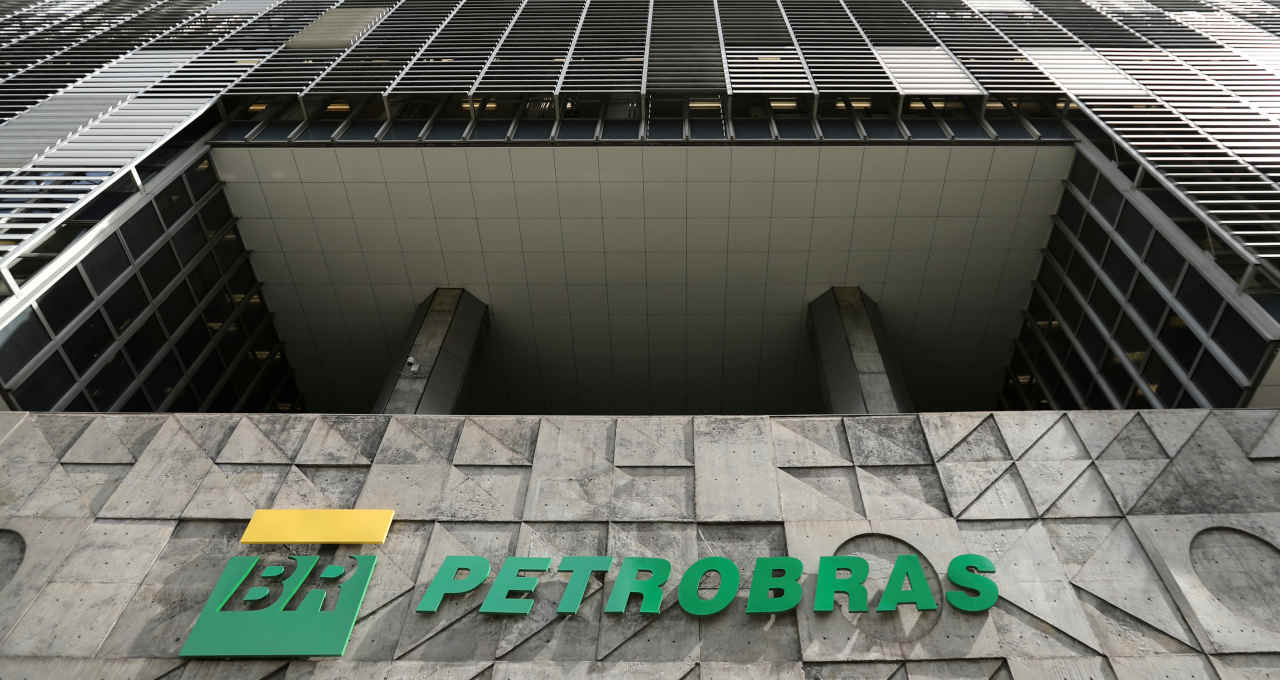 Petrobras deveria rever política de preços, dizem leitores do MT