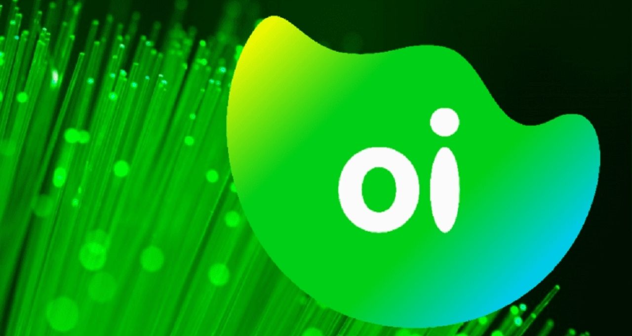 Logo da Oi em Verde com luzes verde neon próximas