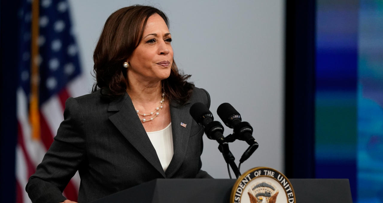  Kamala Harris