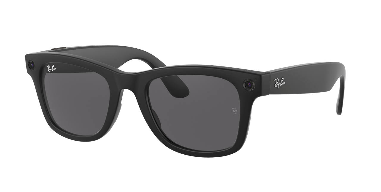 Rayban, Facebook