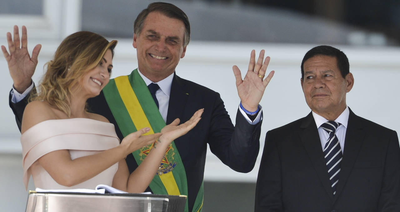 Bolsonaro faixa