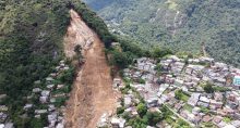 Deslizamento de terra no Morro da Oficina, em Petrópolis