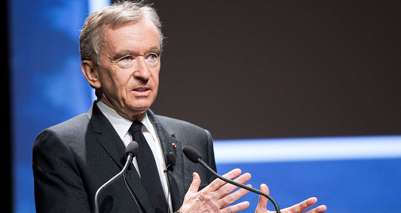 Bilionários, Bernard Arnault LVMH