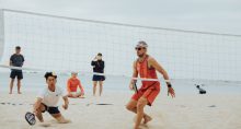 Beach tennis