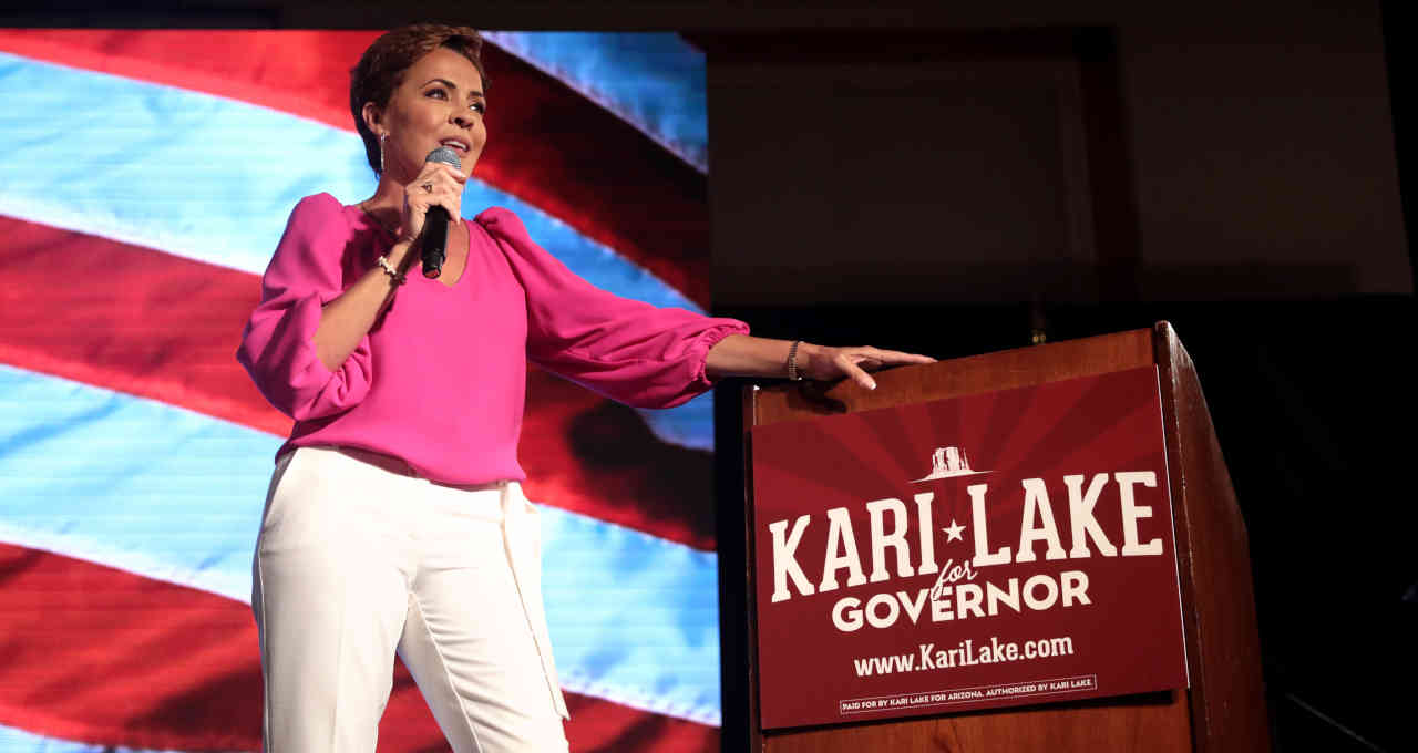 kari lake candidata derrotada governo arizona eleições midterm eua donald trump