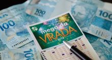 Mega da Virada com notas de cem reais