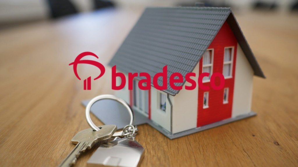 casa com logo do bradesco