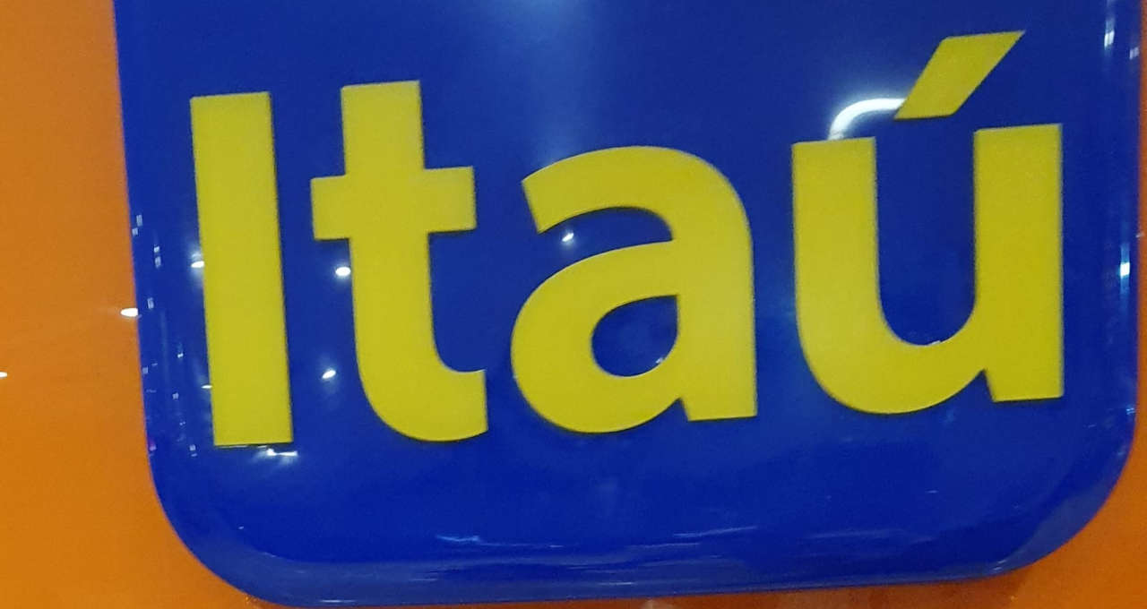 Itaú  