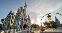 disney disneylândia disneyworld quanto custa viajar ingressos mais caros reajuste aumento preços