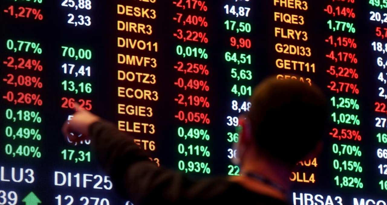 Ibovespa B3 Bolsa brasileira investidores estrangeiros gringos institucionais pessoas físicas pequenos varejo rali fim de ano o que fazer empiricus