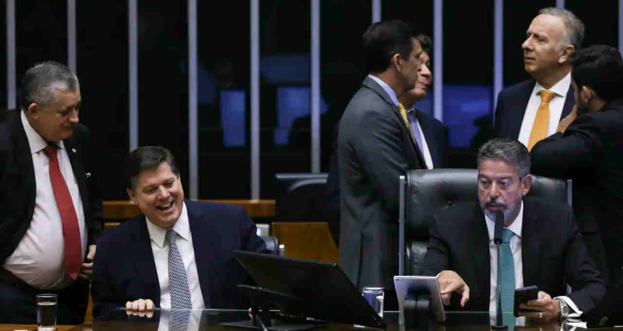 Reforma tributária aprovada Câmara dos Deputados PEC 45/19 dois turnos veja leia conheça íntegra texto lei promulgação