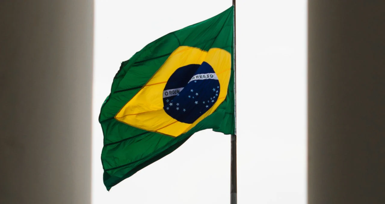 pib brasil xp projeções risco-país investidores