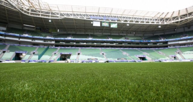 O custo de manutenção do Palmeiras com o gramado sintético do Allianz Parque