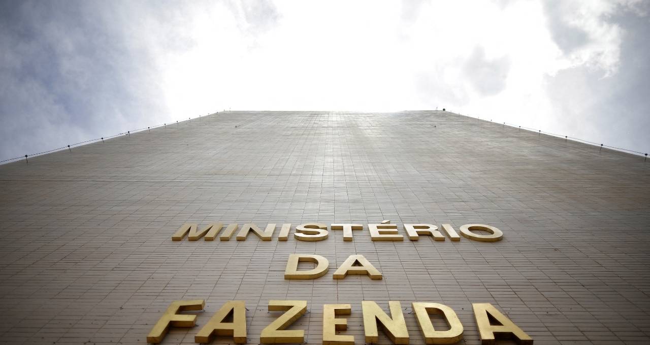 Ministério da fazenda, juros, inflação, copom, ipca, pib